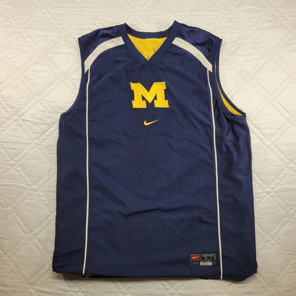 Michigan University Nike blue or gold reversible jersey size XXL